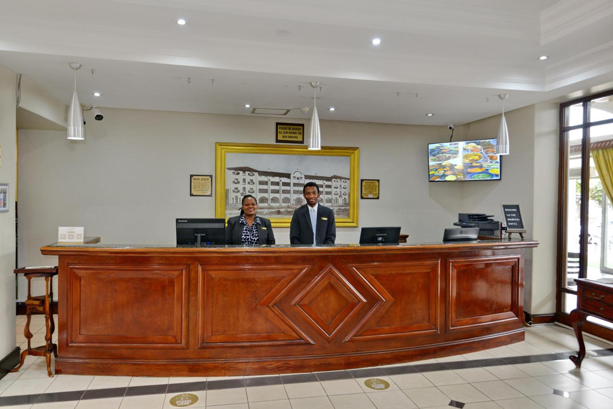 The Balmoral - Halaal Hotel Durban Buitenkant foto